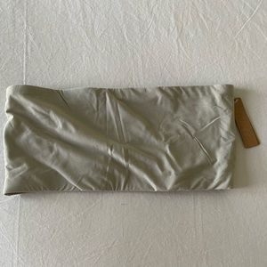 Skims bandeau bra size small color Talc. New with tags